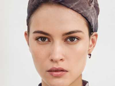 成都侧臀吸脂医院排行榜前五佳!专业医疗团队,精细手术技艺,值得信赖!